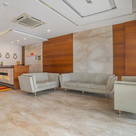 Vaccinated Staff- Townhouse Oak Hotel Silvotel Ιντόρ Εξωτερικό φωτογραφία
