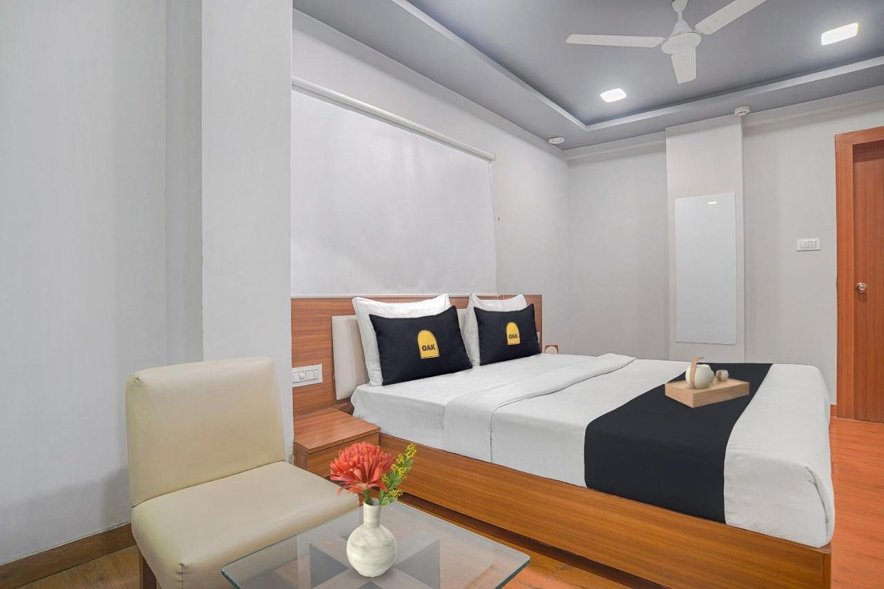 Vaccinated Staff- Townhouse Oak Hotel Silvotel Ιντόρ Εξωτερικό φωτογραφία