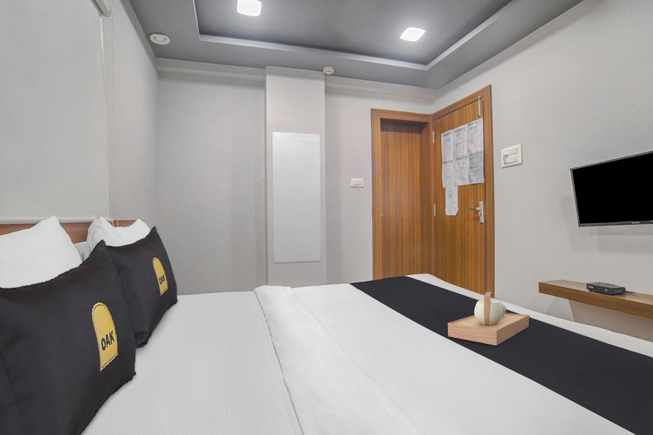 Vaccinated Staff- Townhouse Oak Hotel Silvotel Ιντόρ Εξωτερικό φωτογραφία